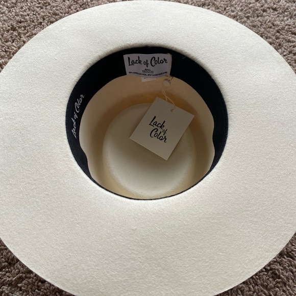 NWT WeWoreWhat x Lack of Color white boater hat S - Picture 8 of 10